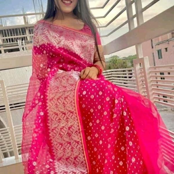 Exclusive Premium Handloom Zari Jamdani